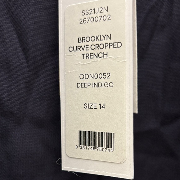 Elegant Navy Blue Trench Coat - Picture 3 of 5